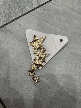 Free people Gold Textured Star Dangle brooch